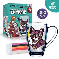 700